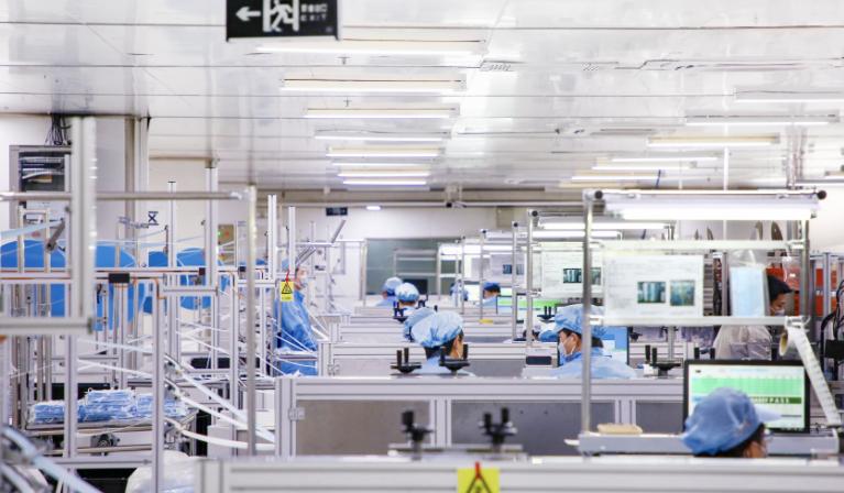 探秘比亚迪口罩工厂：全球产能最大 1.2秒生产1片